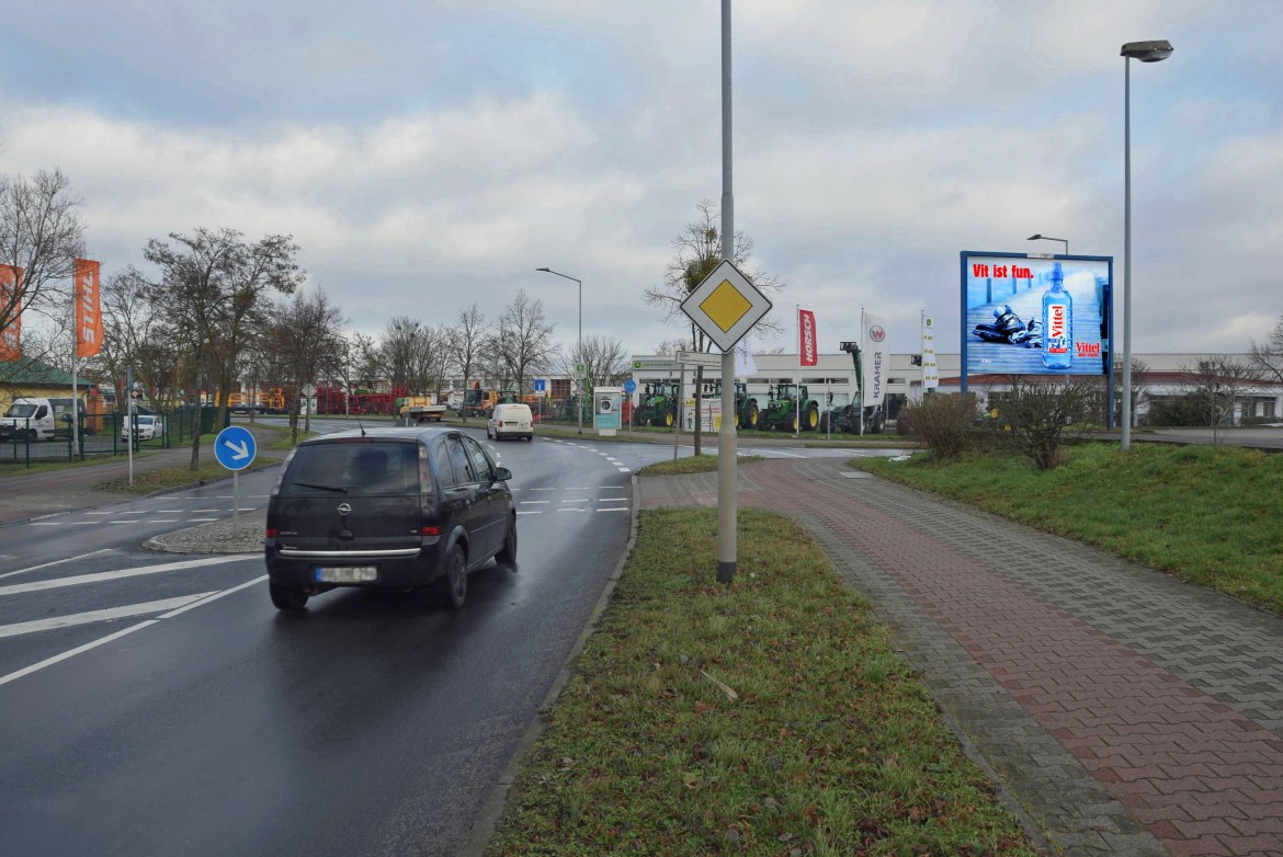 Robert-Bosch-Str. 18/Siemensring (WE rts)