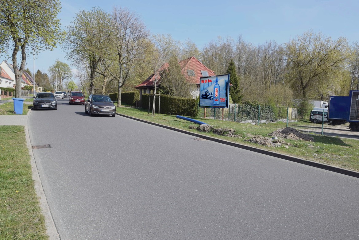 Kaschower Damm/geg. Nr. 2 (lks)
