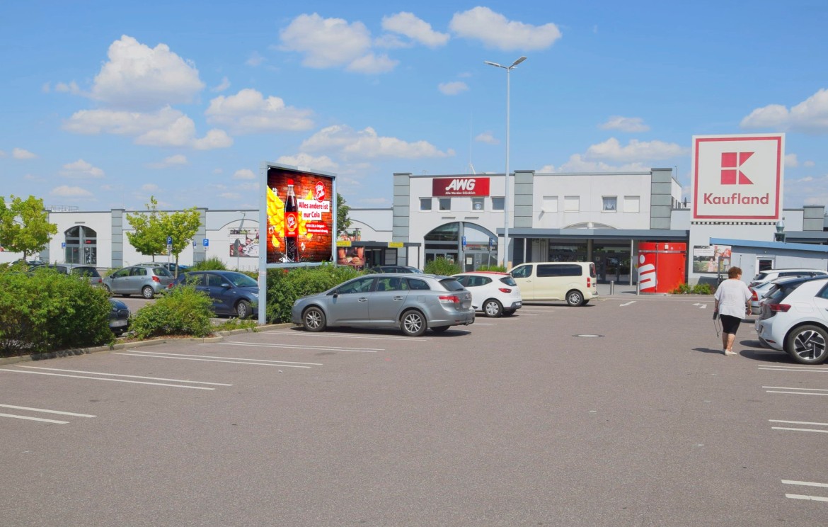 Schwarzer Weg 40 /Kaufland/nh. Eing/rts (Sicht Tkst)