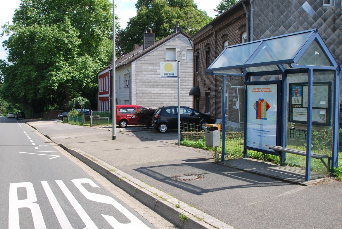 Oststr/Hts Bürgerhaus/Rtg Würselen  (WH)