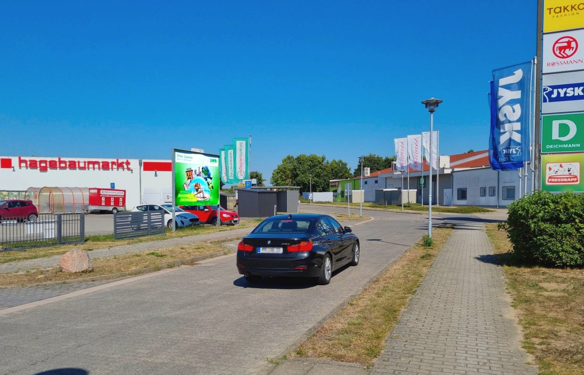 Rostocker Str. 1 /Hagebaumarkt/Sicht Rossmann/Zufahrt Lidl