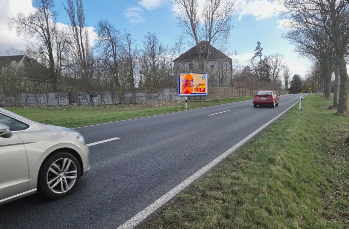Grossenhainer Str/B 101/Sto. 1/quer (Bohnitzsch)