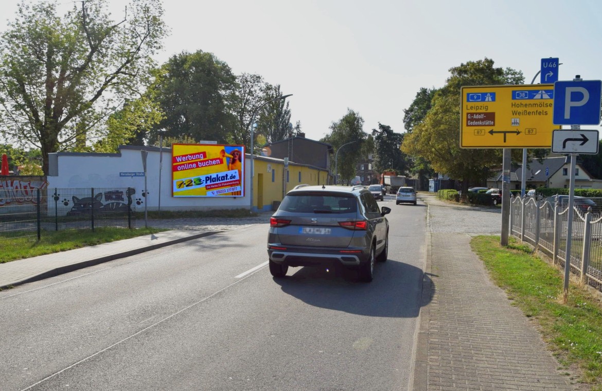 Merseburger Str/bei Schwimmbad (quer)