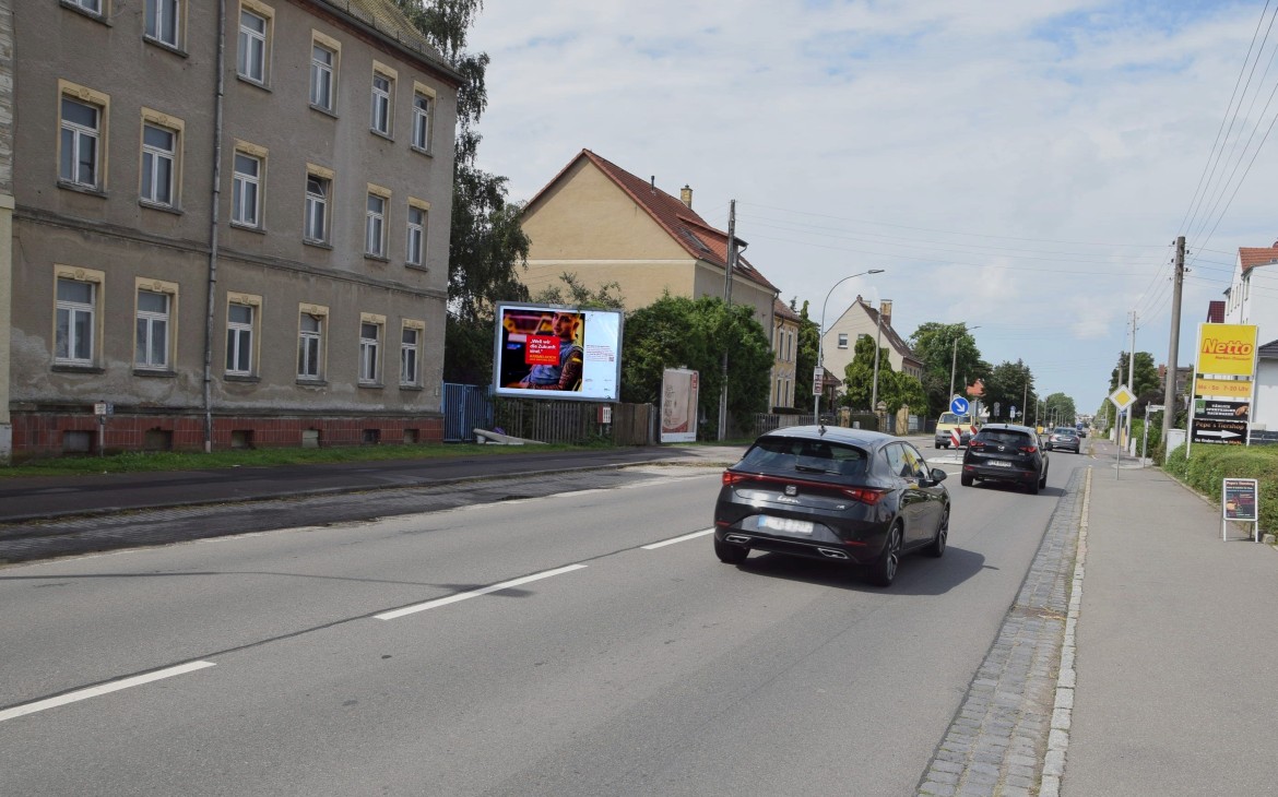 Äussere Leipziger Str/geg. Netto/Paetzstr (quer zur Str)
