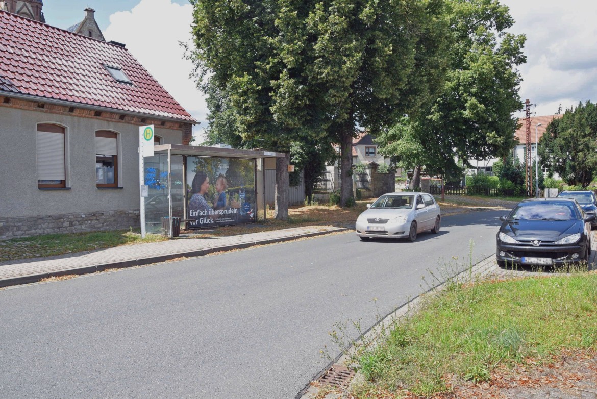 Kirchstr. 8/B 180/Hts Klein Germersleben  (WH)