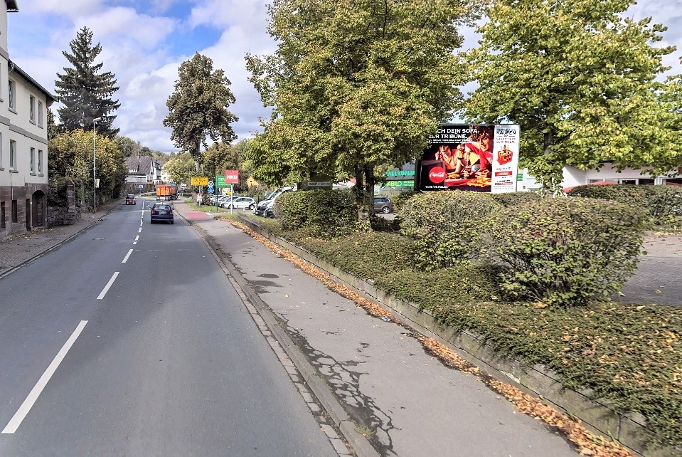 Hoopstr. 6 /Edeka/Sicht Eingang (quer zur Str)