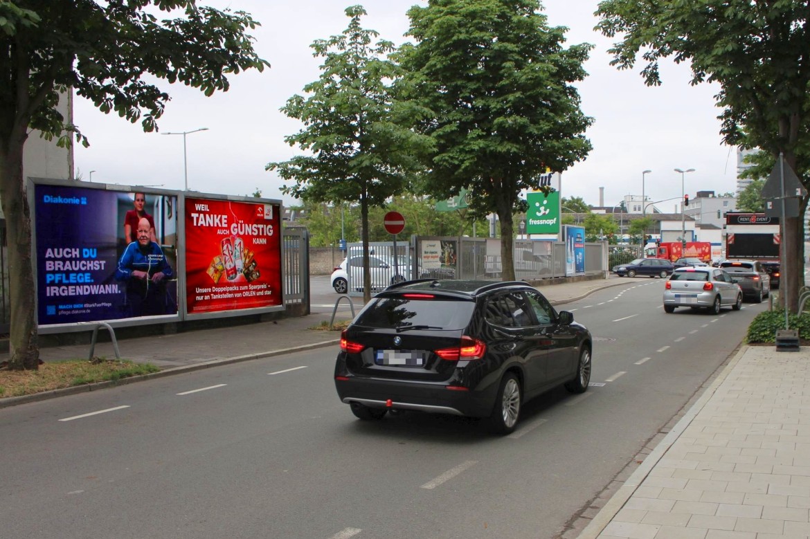 Heerdter Lohweg 226 /Trinkgut/Einfahrt/Sto. 1