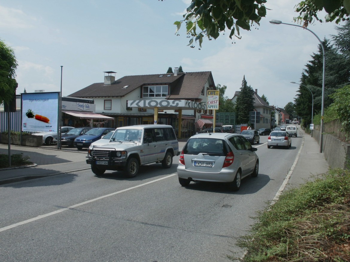 Ravensburger Str. 28/B 33/Zufahrt Norma/WE lks