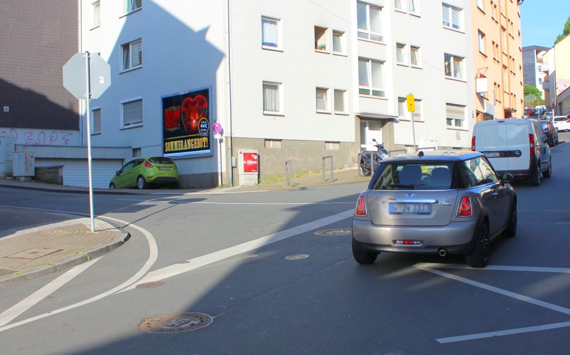 R?diger Str. 21/Giebel (quer)