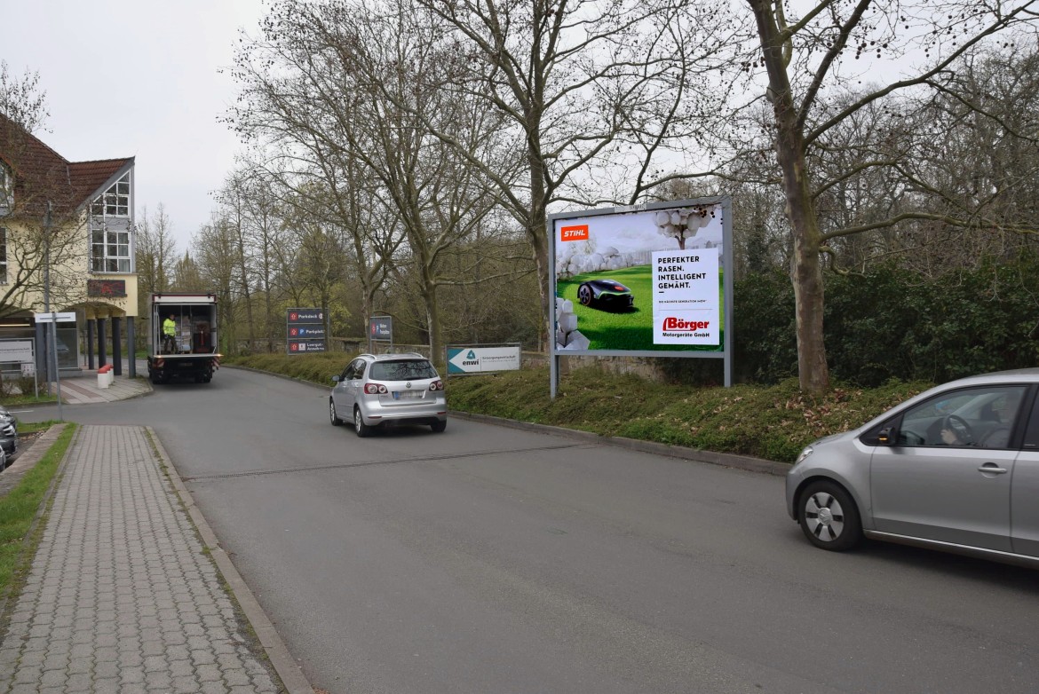 Braunschweiger Str. 83 /Kaufland/Einfahrt