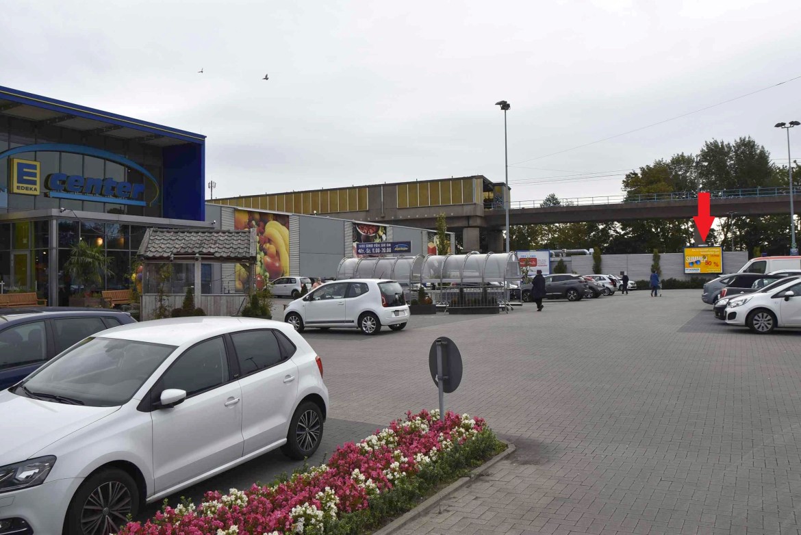 D?sseldorfer Landstr. 361 /E-center/rts vom Eing (Sto. 2)