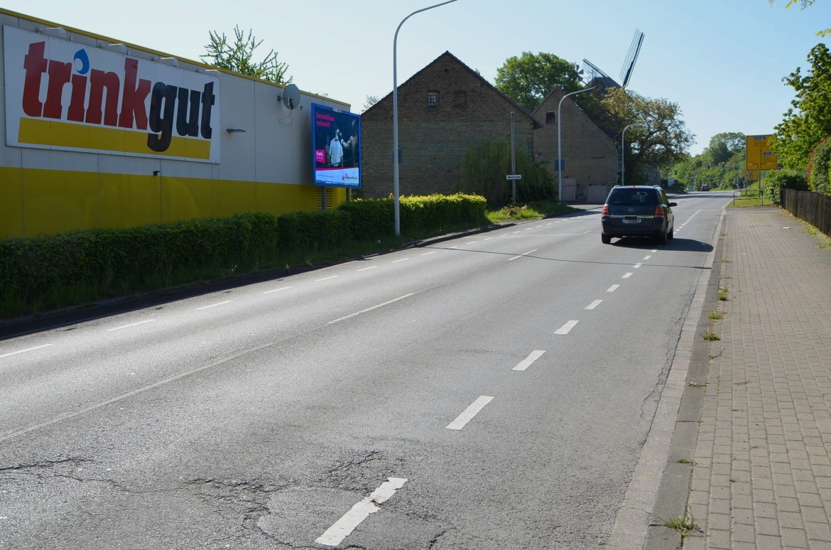 Neheimer Str. 47 /Trinkgut