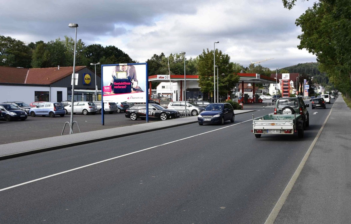 Mendener Str. 46 /Lidl/Sicht Einfahrt (quer zur B 7)