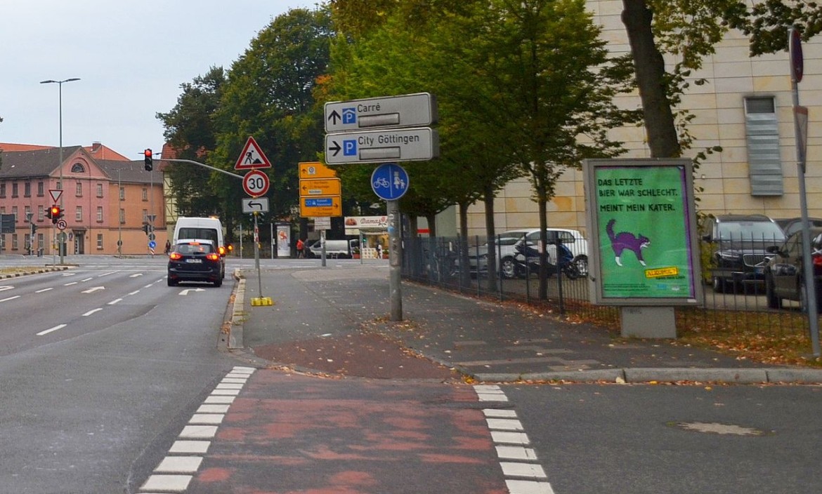 Godehardstr/Heinrich-von-Stephan-Str (WE rts)