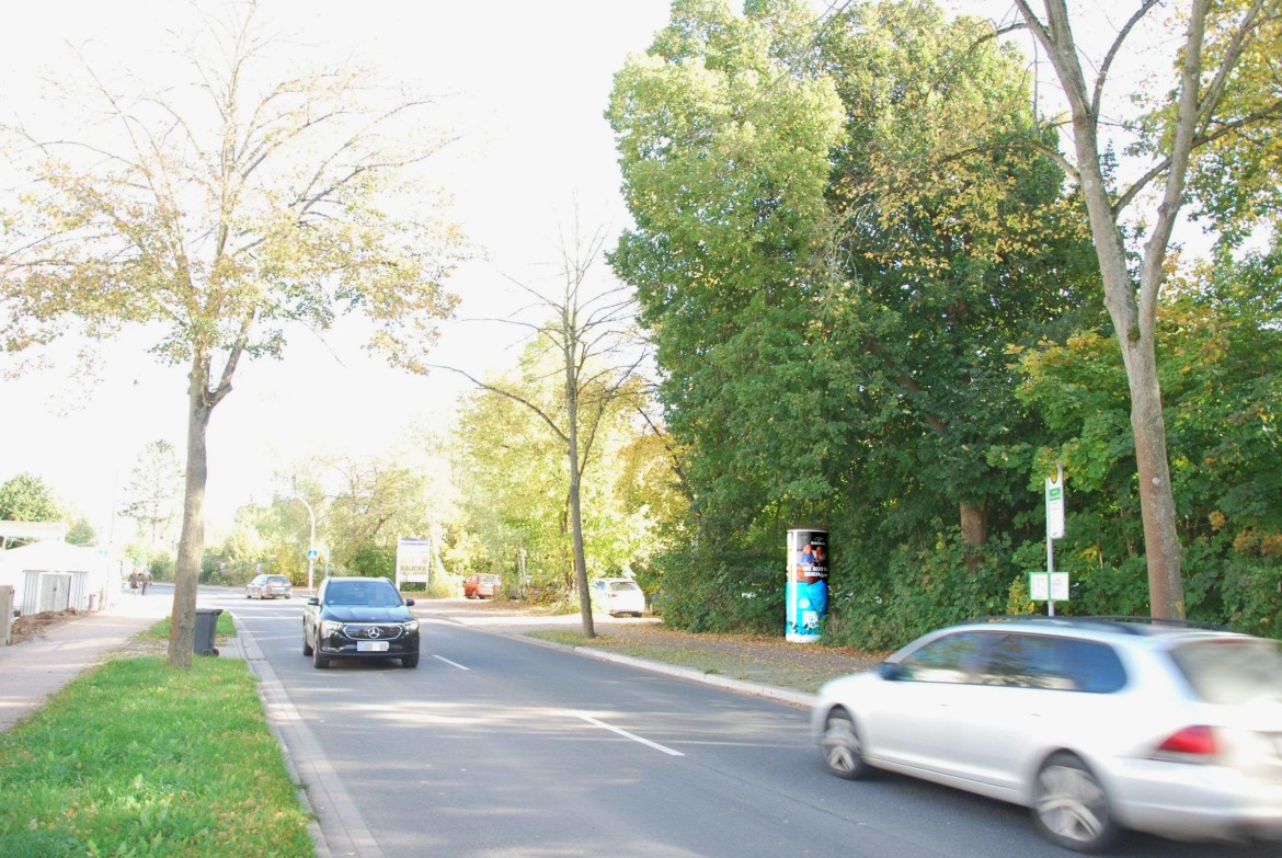Sollingtor/B 241/nh. Am Uetzenbrook