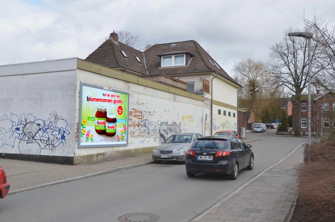 Katharinenstr/Ecke B?derstr. 6/Zufahrt Edeka -Eutiner Str