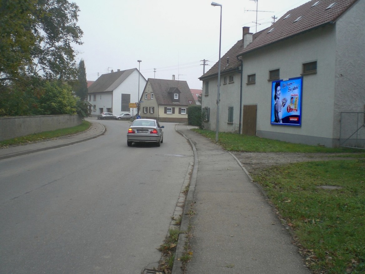 Sulmetinger Str. 1  (Ri?tissen)