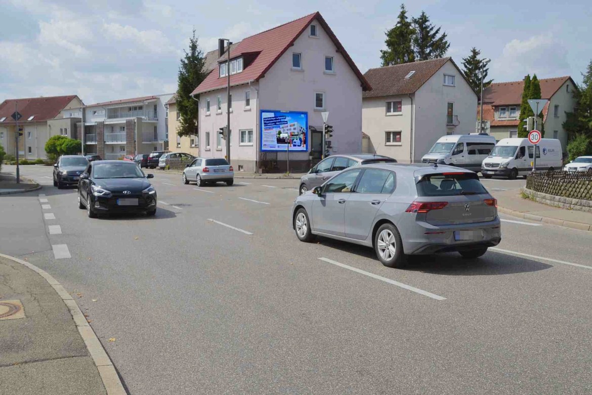 Gaildorfer Str. 128 (quer am Giebel)