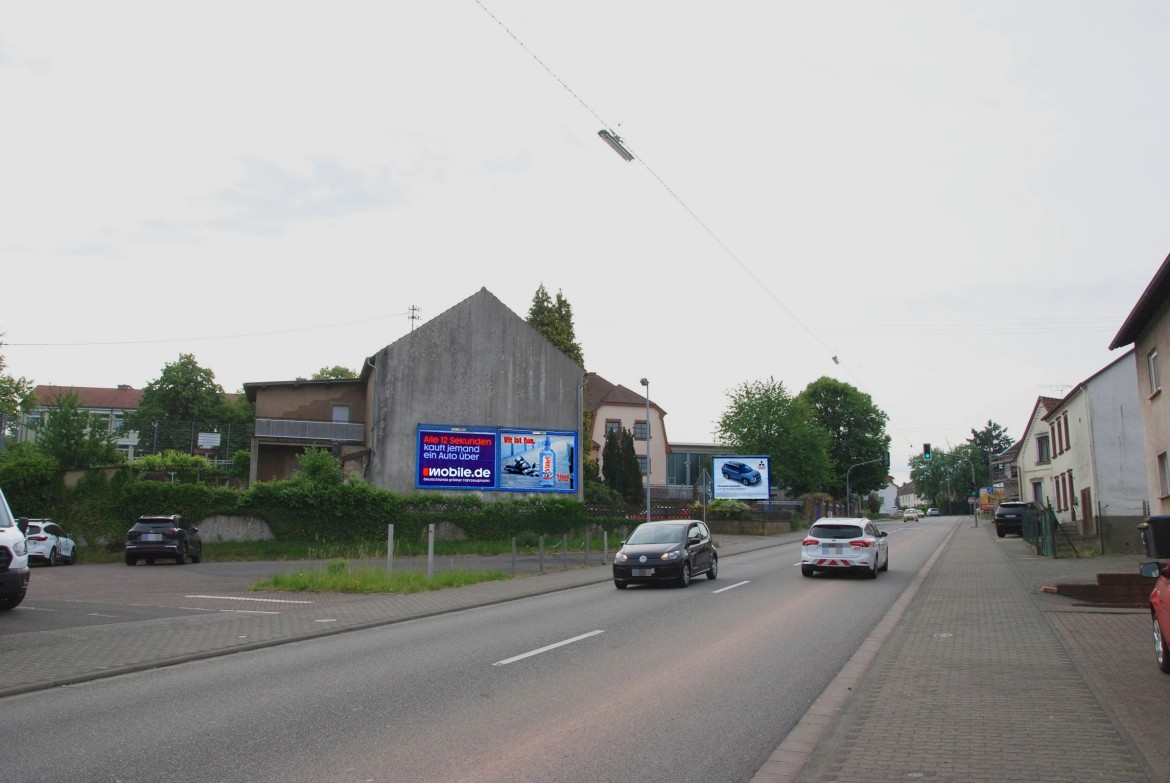 Saarbrücker Str. 35/B 268 (quer am Giebel)