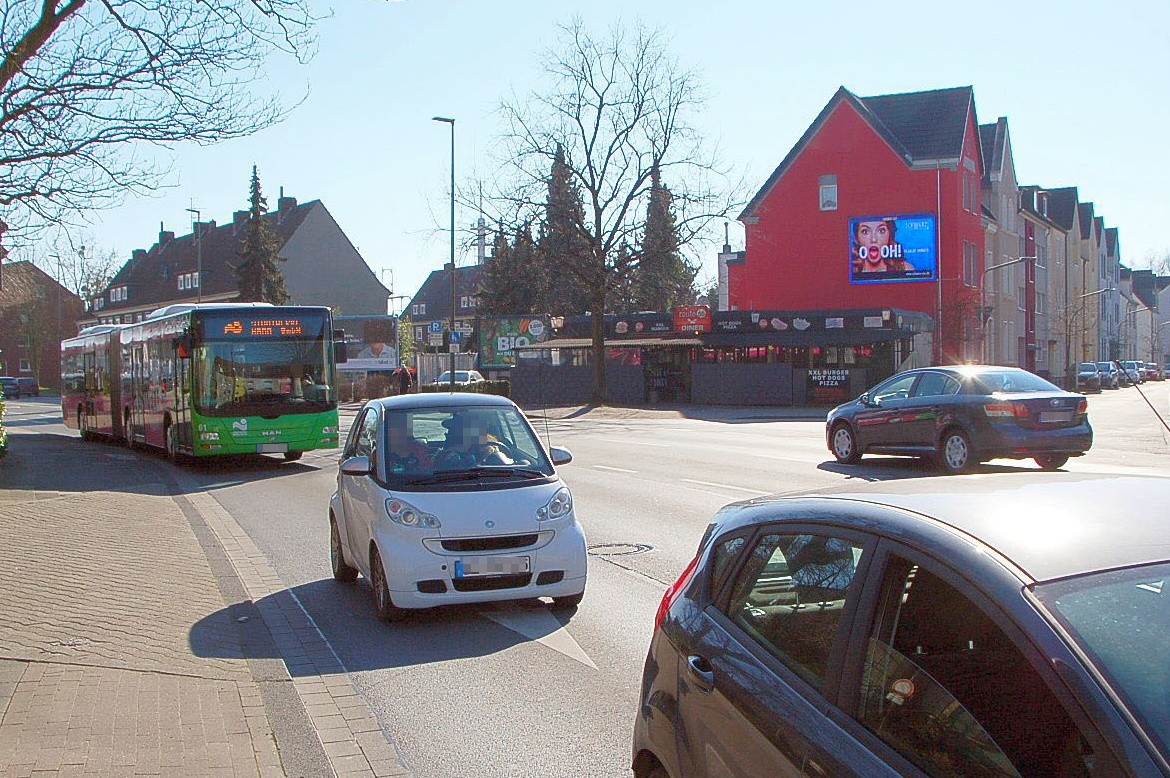 Schumannstr. 11/Richard-Wagner-Str/B 63