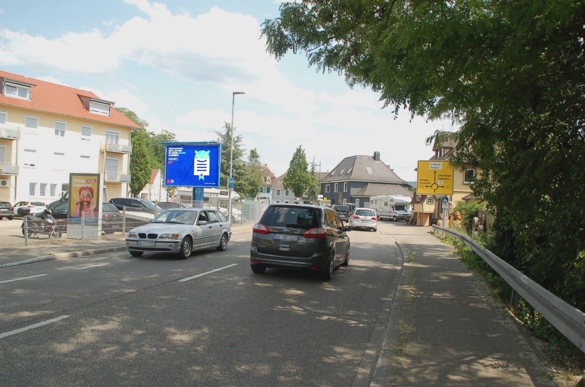 Rheinstr/Offenburger Str. 3/WE lks (City-Star-Board)