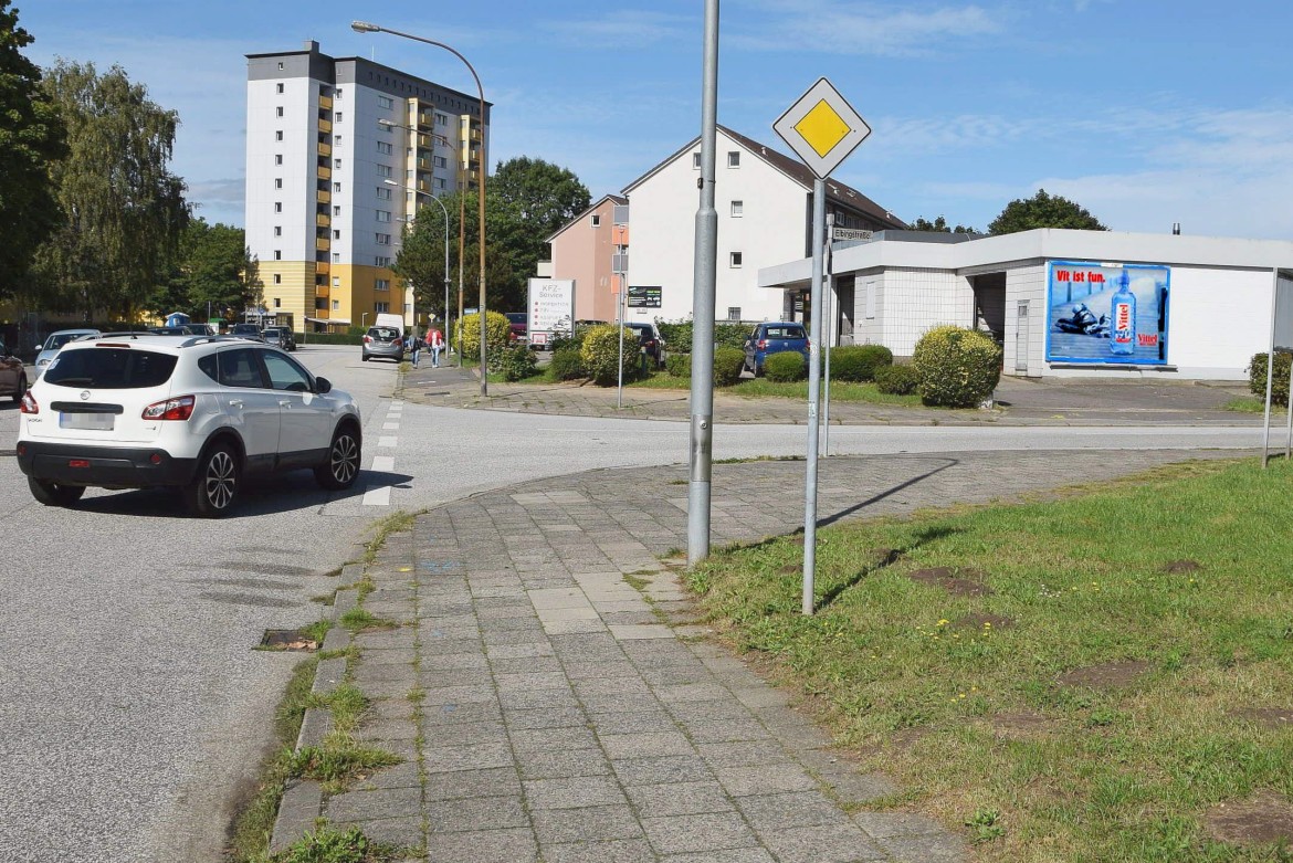 Westpreu?enring 156/Ecke Elbingstr (quer)