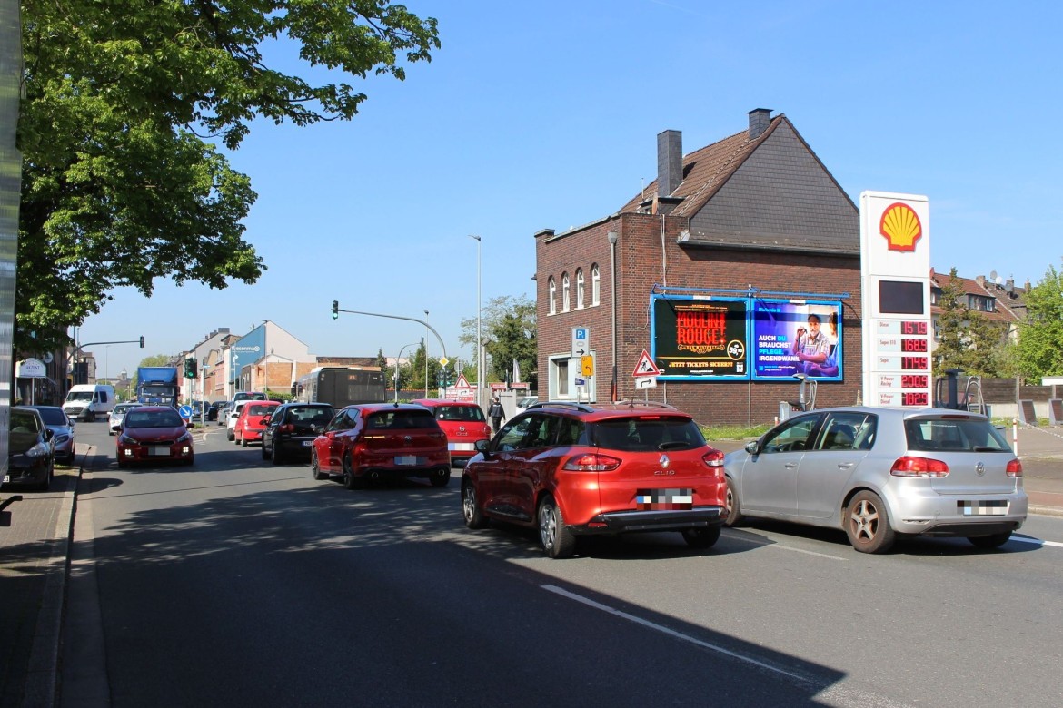 Duisburger Str. 145/B 231 (quer am Giebel)