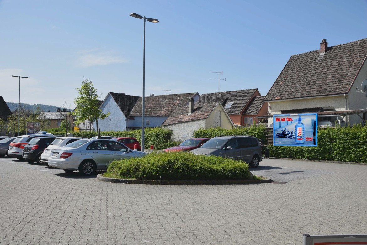 Hauptstr. 39 /Netto/geg. Eingang