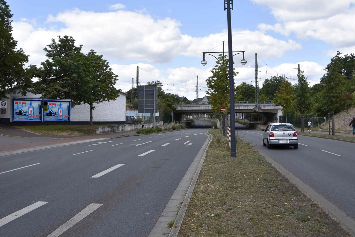 Deutscher Ring/B 9/Viersener Str. 17 (quer)