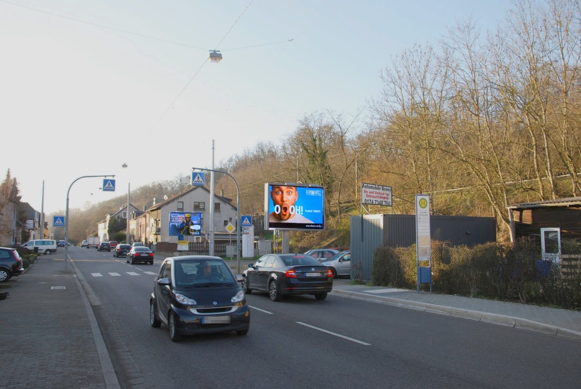Strasse des 13. Januar 105/B 51/WE rts (City-Star)