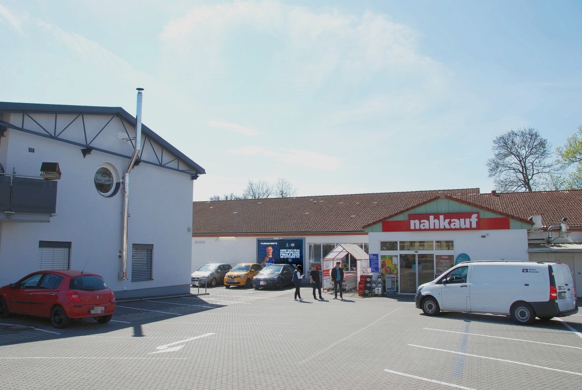 Obertor 13 /Nahkauf/neb. Eingang  (Stadtlengsfeld)