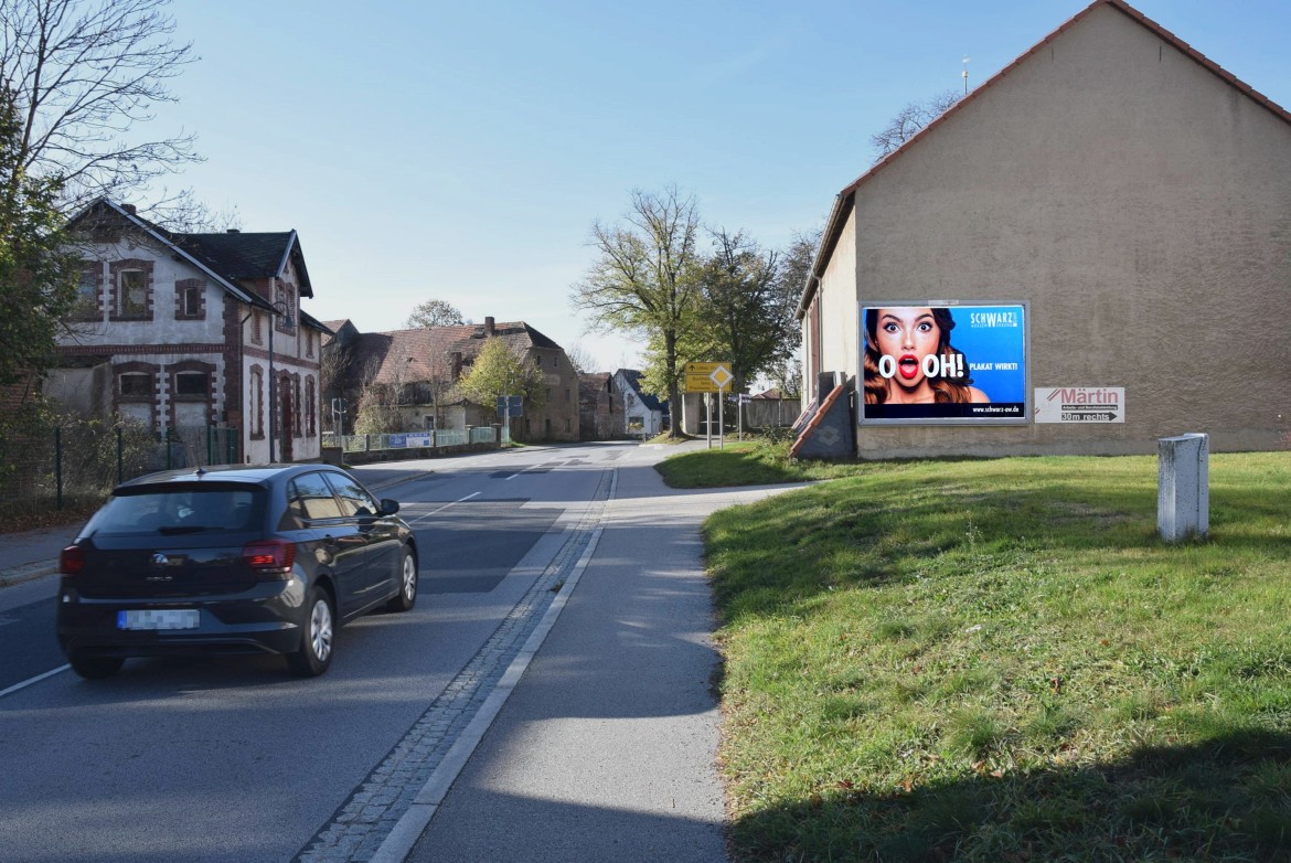 Melaune 19/quer am Giebel