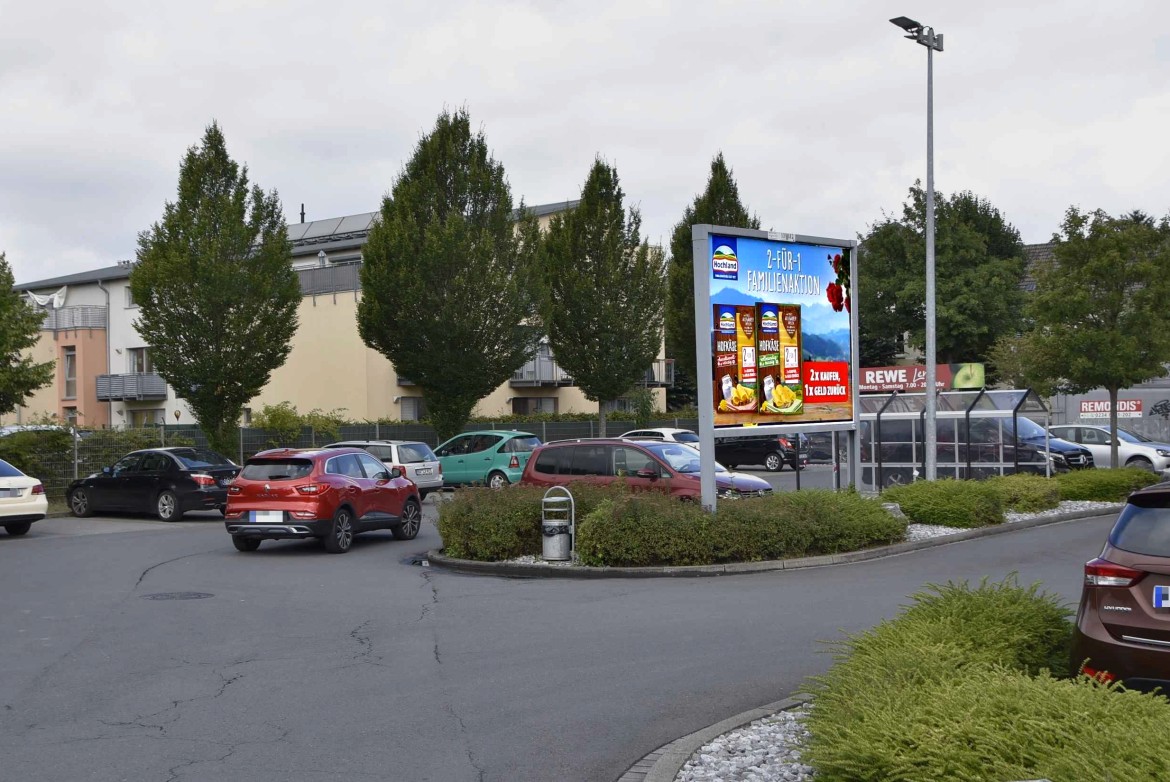Hiltroper Str. 450 /Rewe/Einfahrt (Sicht Eingang)