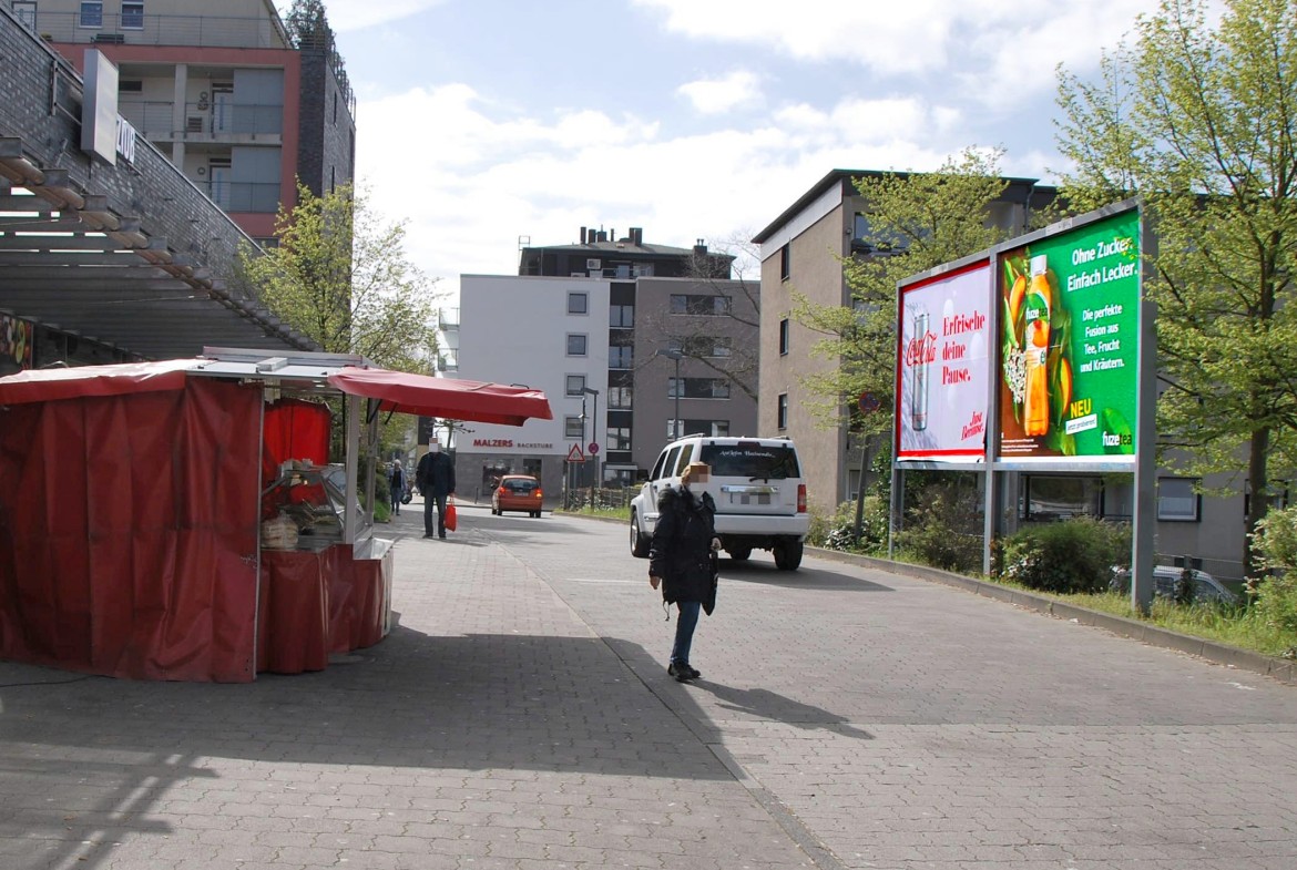 Mont-Cenis-Str. 267 /Edeka/geg. Eingang