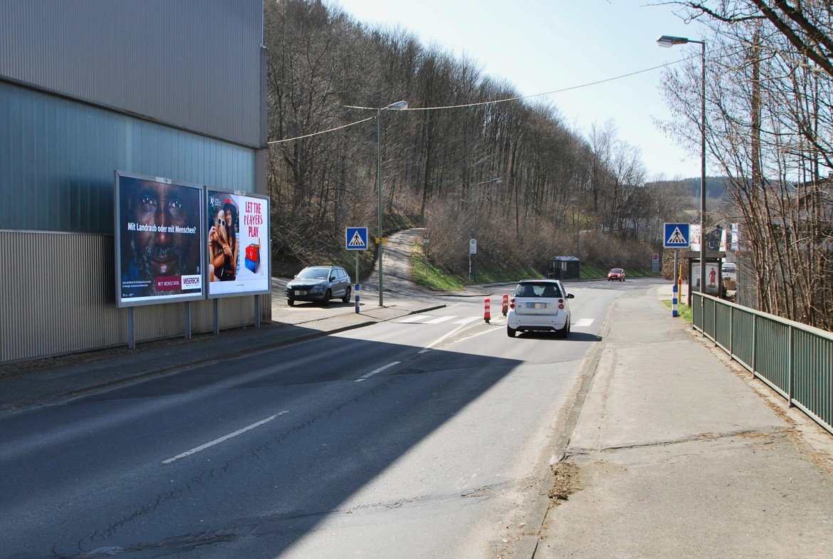 Dreisbachstr/Ecke Hinterm Liesch 1