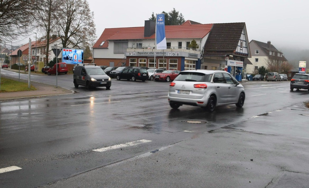 Lange Str. 2/B 3 (Sicht Kreuzung)