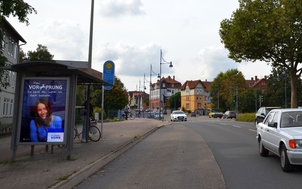 Groner Landstr/Otto-Frey-Br?cke/B3/einw?rts/aussen (WH)