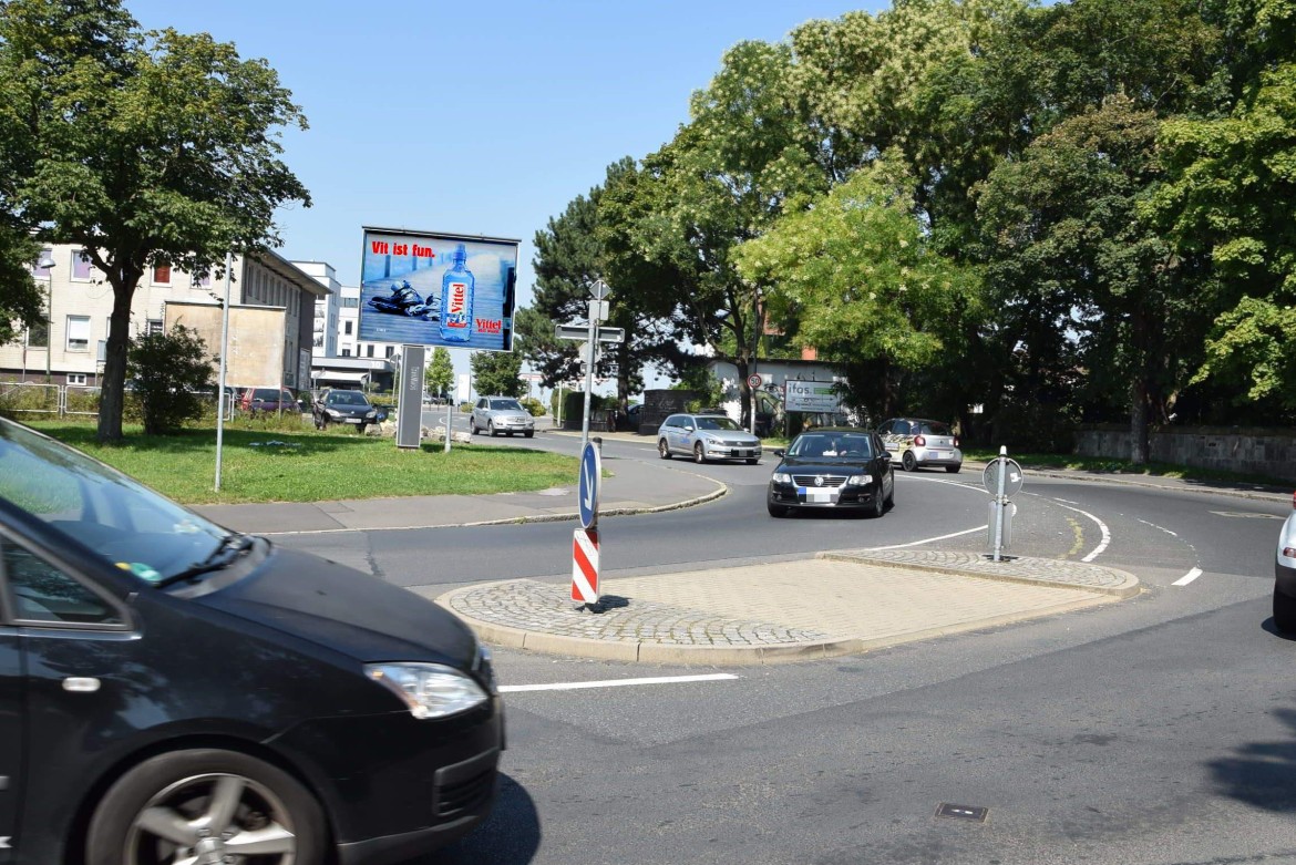 Güterbahnhofstr/Ecke Maschmühlenweg/WE lks (City-Star)