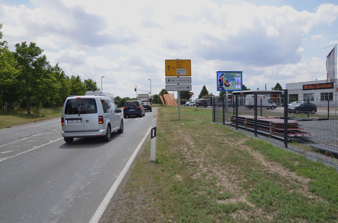 Stadtring S?d-Ost/B 2/nh. Naulitzer Str/WE rts (City-Star)
