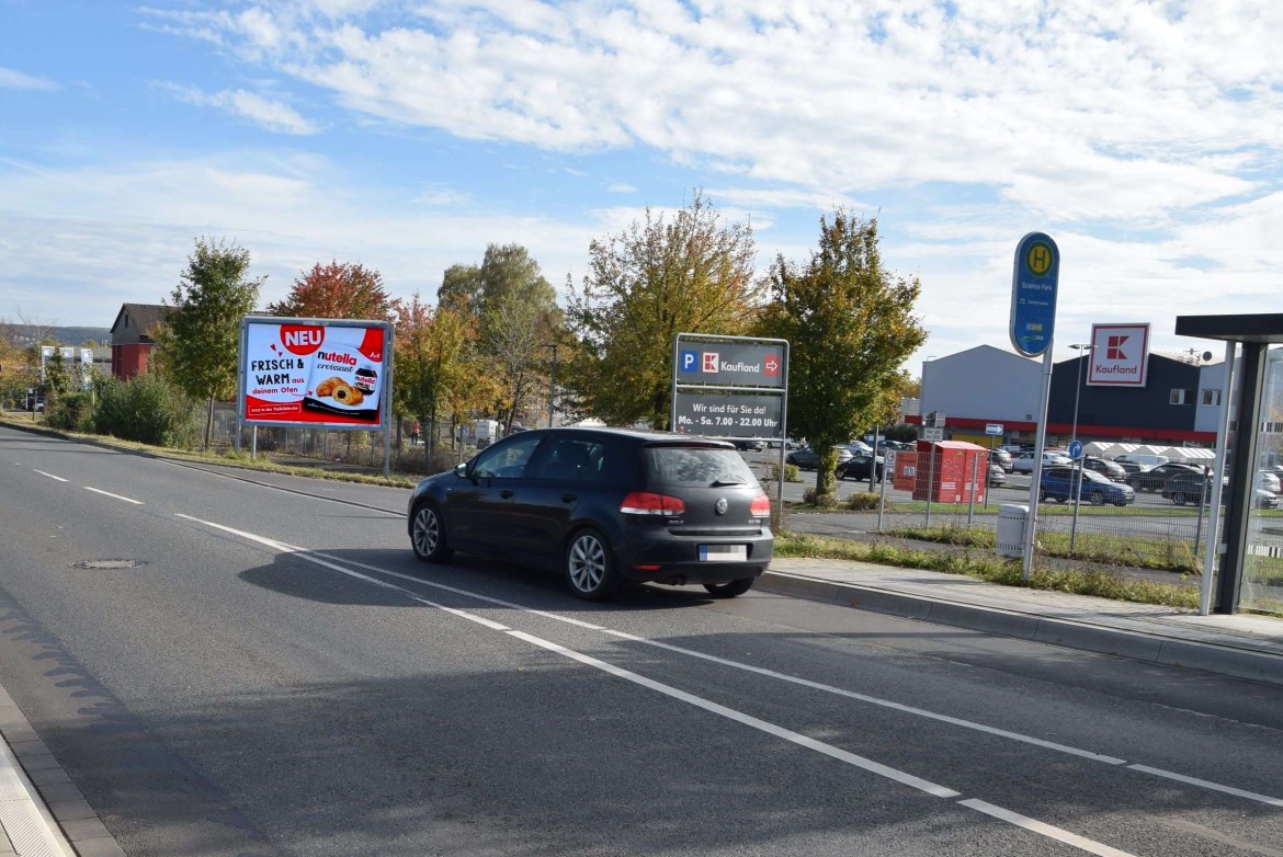 Elliehäuser Weg 23 /Kaufland/Einfahrt (quer zur Str)