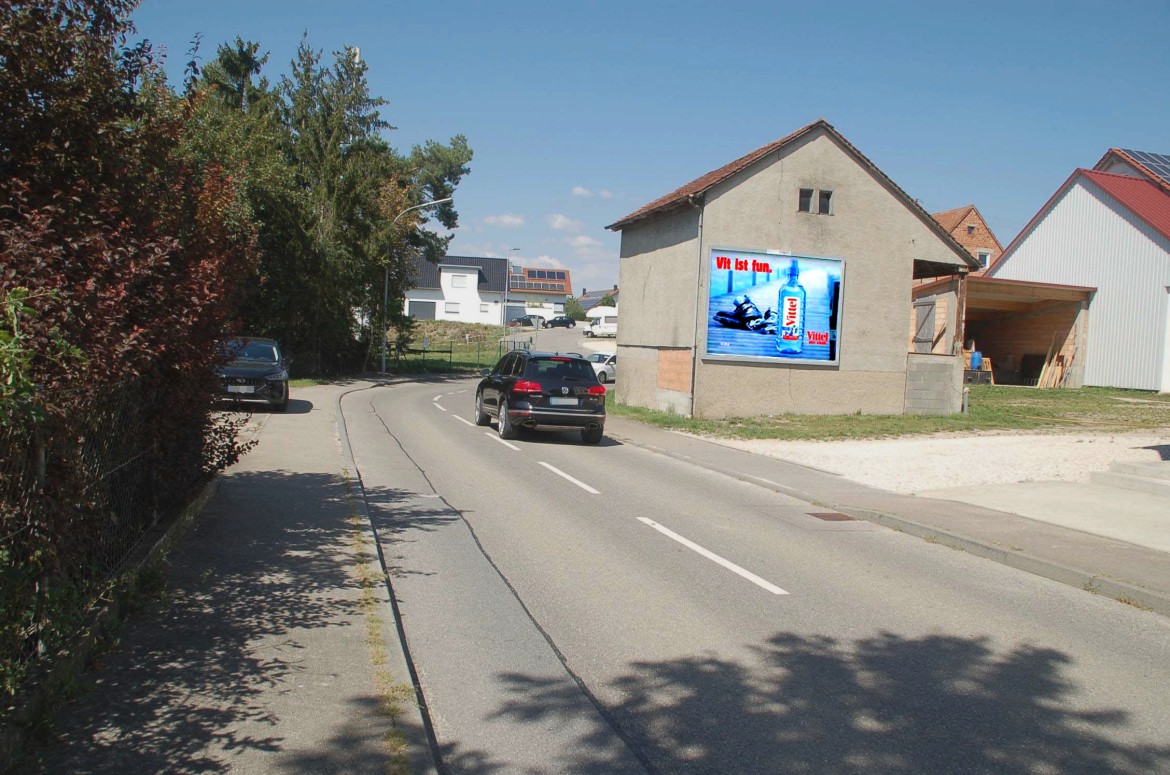 Brauhausstr. 16/geg. M?lzerstr/quer am Giebel (rts)