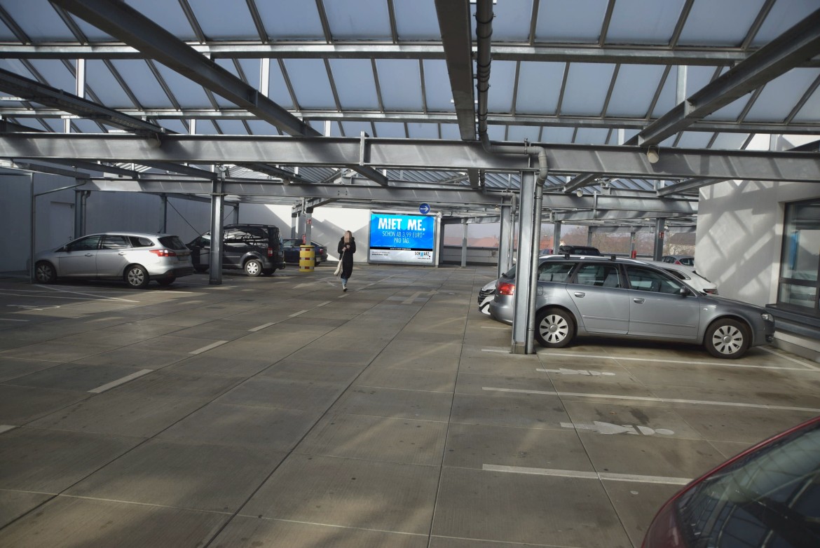 Pferdemarkt 1 /Rewe/Nordh?user Marktpassage/Parkdeck (2.OG)