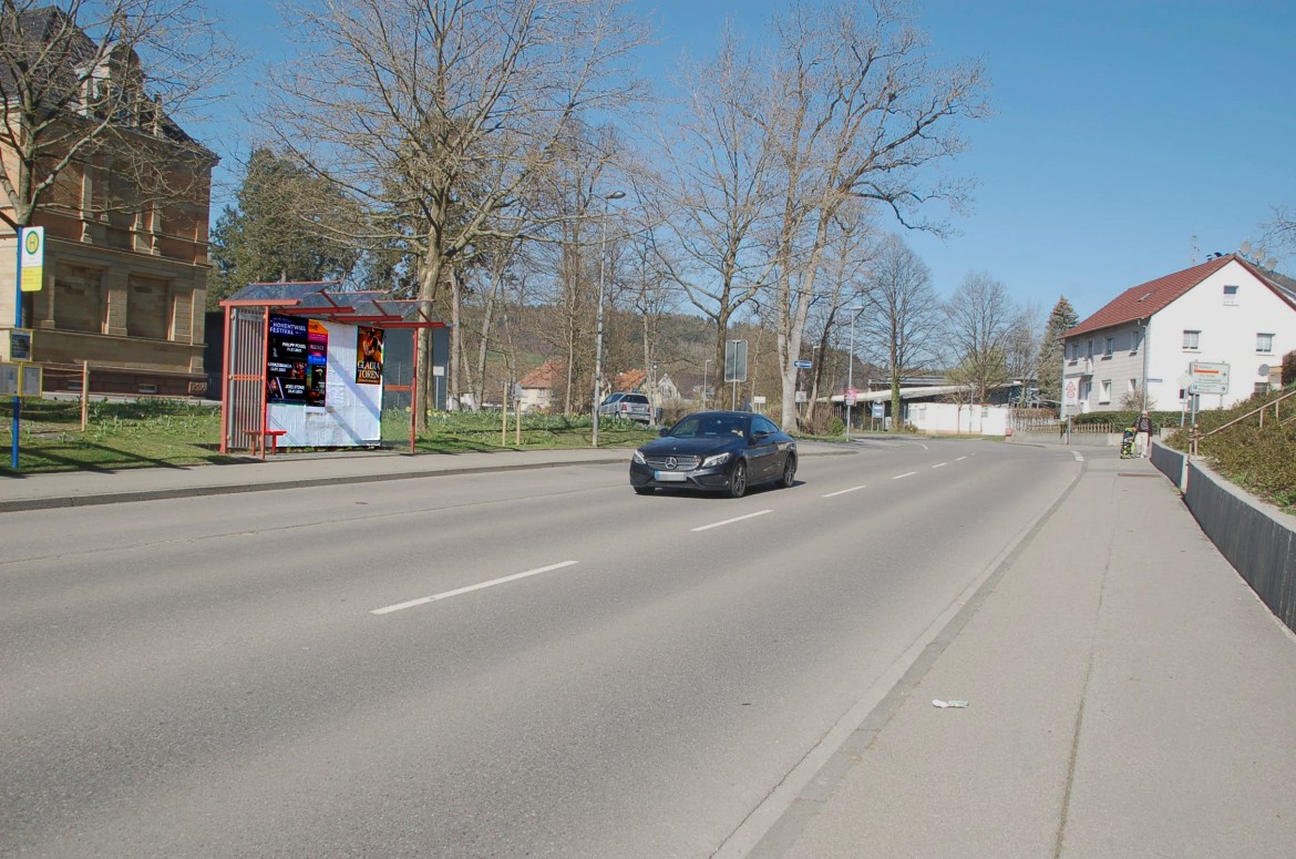 Tuttlinger Str/geg. Adenauer Str/Hauptschule/rts (WH)