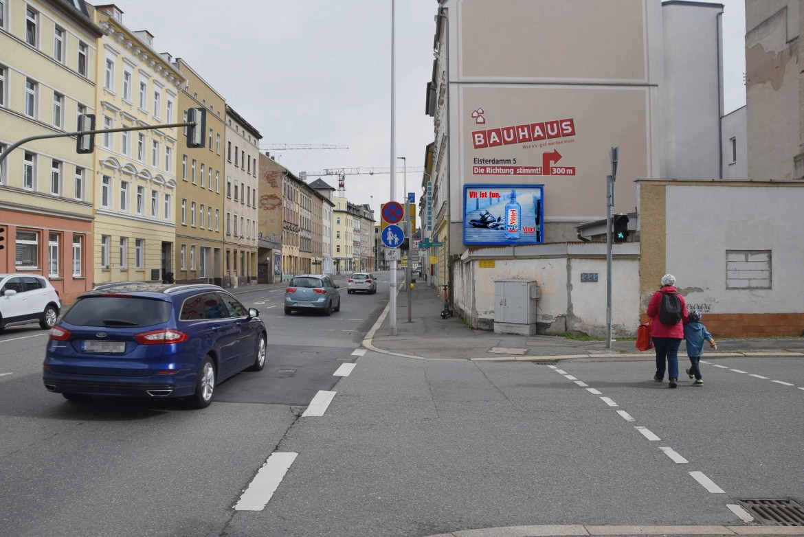 Stra?e des Friedens 19a/B 2/Ecke Kopernikusstr (City-Star)