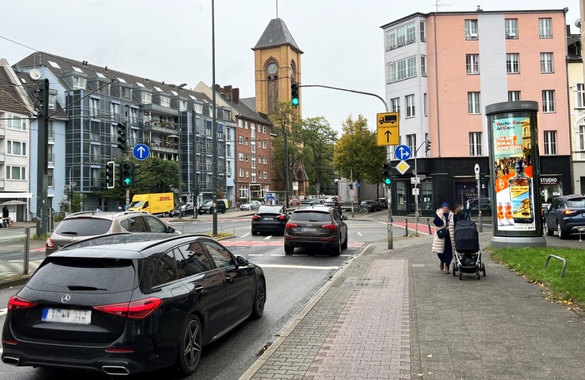 Kruppstr/B 8/Ellerstr. 155