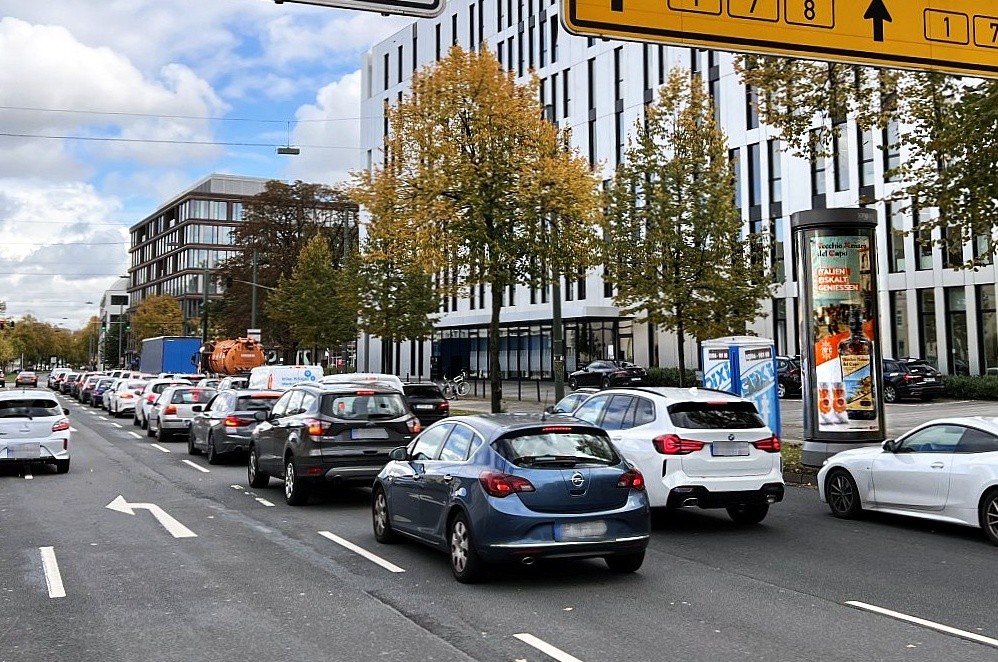 Johannstr. 37-39/B 1/B 7/B 8