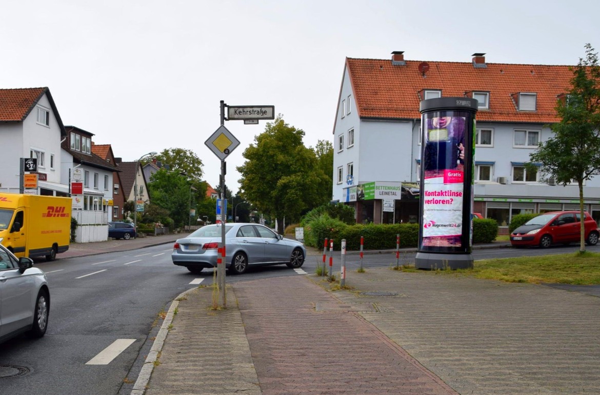Hauptstr. 17/Kehrstr/geg. Nahkauf (Säule -drehend)