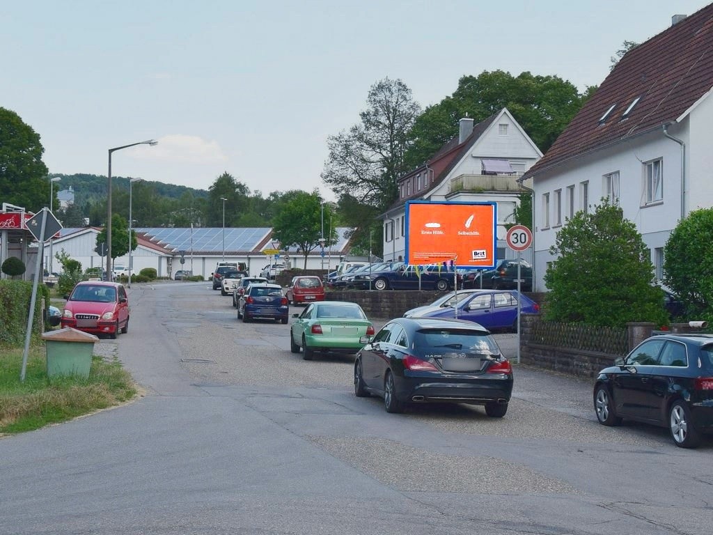 In der Eiselst?tt 20/Zufahrt Aldi -Sch?tzenstr/WE rts