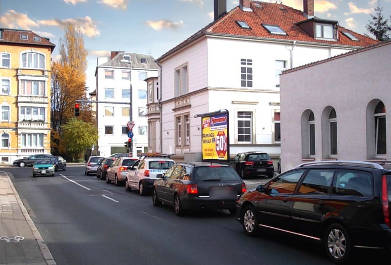Petristr   1 li/Celler Str 12