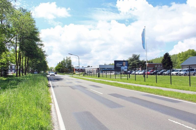 Flachsmeerstr  49 ew/Segelmacherstr nh